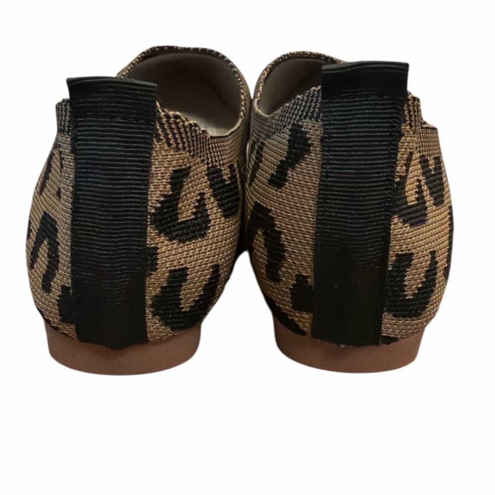 Leopard Print Flats Size 10 Khaki Black Slip On Pointed Toe Lightweight NEW - Picture 6 of 8